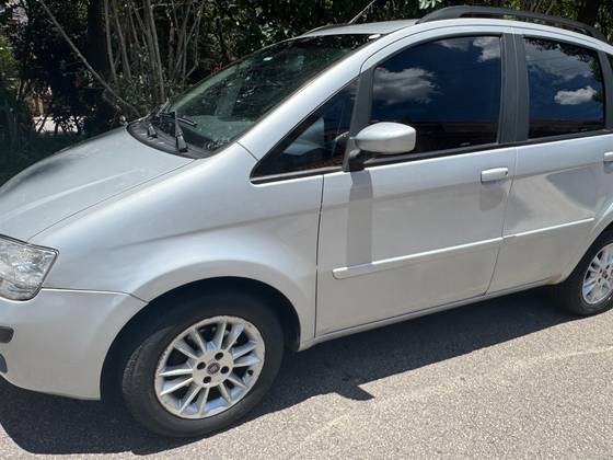 FIAT IDEA 1.4 MPI FIRE ELX 8V FLEX 4P MANUAL FIAT IDEA 1.4 MPI FIRE ELX 8V FLEX 4P MANUAL